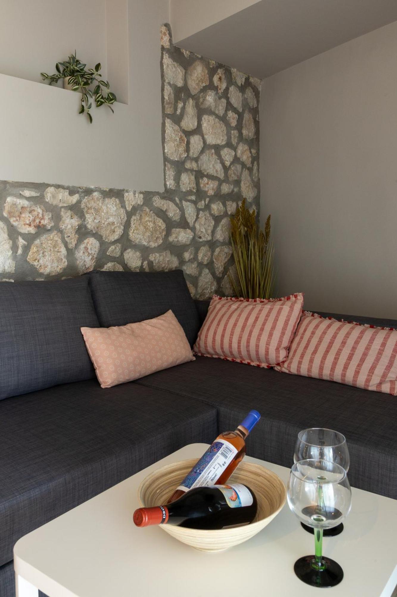 Marcon Stone House Nikiana Villa Exterior photo